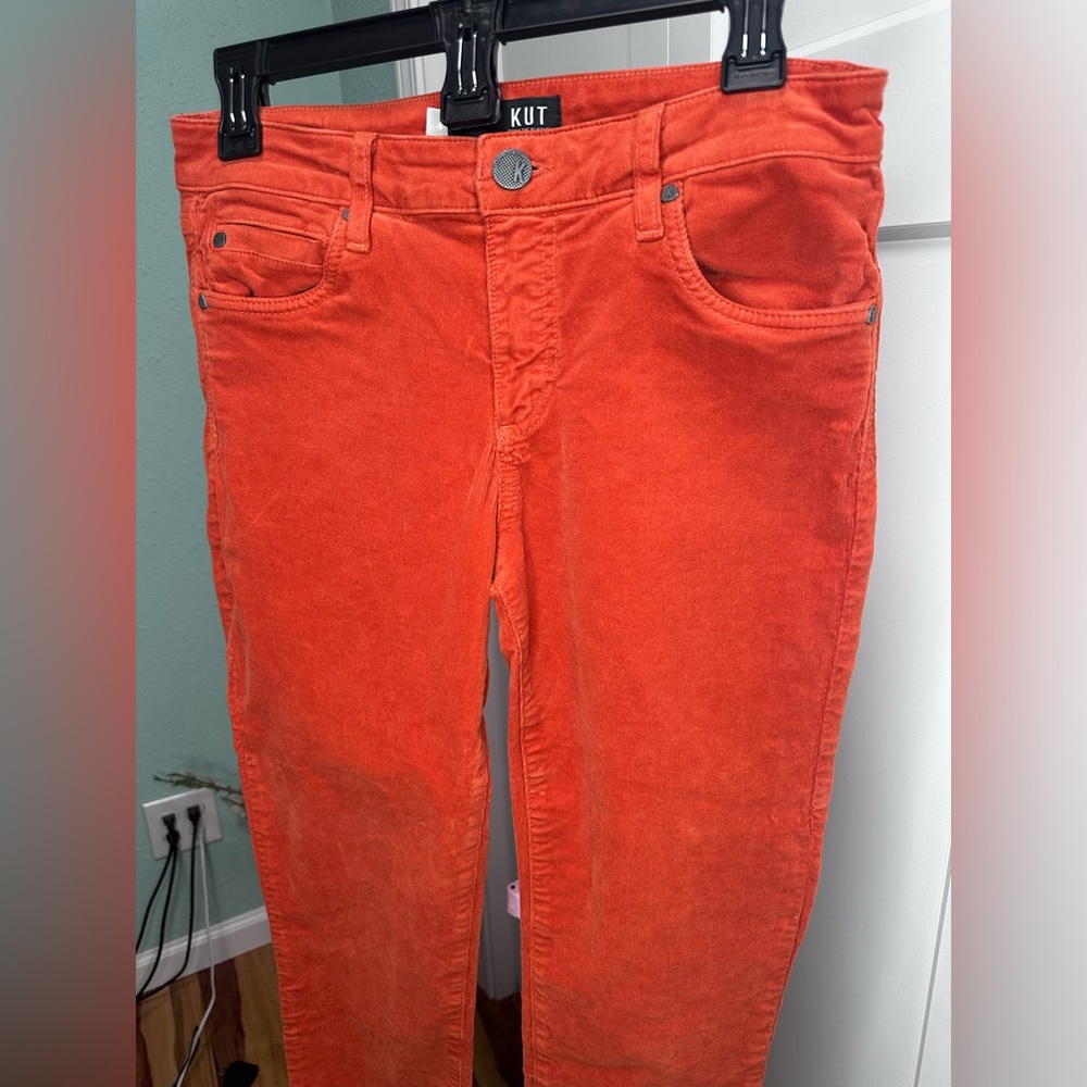 Kut from the kloth womens jeans size 4 “diana skinny” euc burnt orange corduroy
